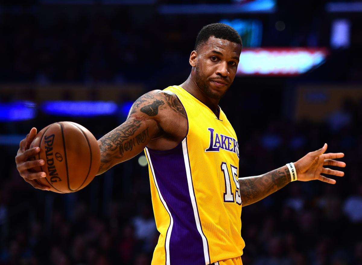 JIUYOU-莱万多夫斯基新星关键助攻表现惊艳，湖人未来可期！的简单介绍