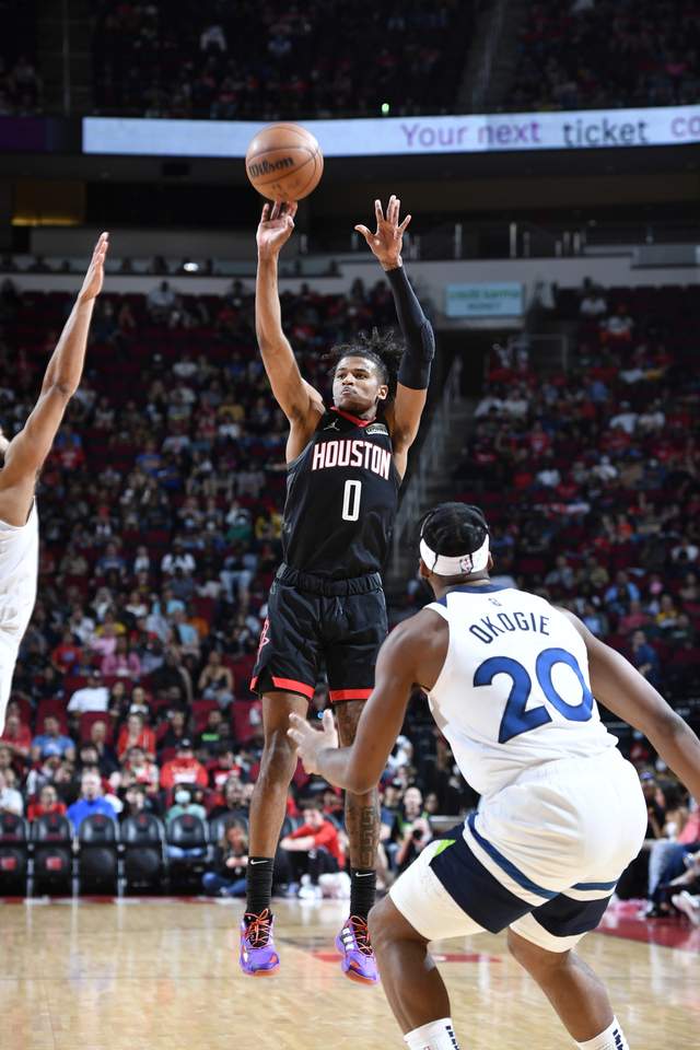 九游体育-包含Ning连续二十场比赛得分超过挺进下一轮，瑞士队挑战极限！的词条